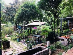 -谷咖啡·鲜花绿植花园餐厅