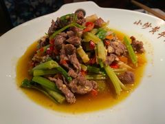 小炒黄牛肉-洞庭土菜小炒馆(易发广场店)
