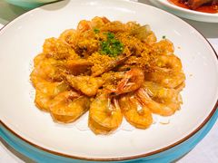 -宝燕海货工场(长江国际店)