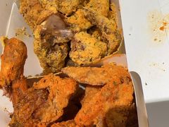 -BHC炸鸡(明洞总店)