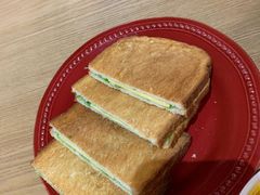 咖椰吐司-HELLO 27 意面·沙拉·帕尼尼