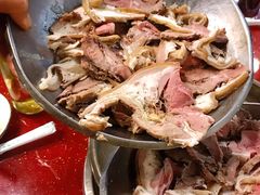 -老石黑山羊毛驴肉火锅(金凯广场店)