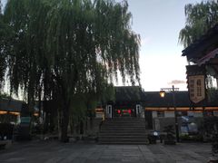 -绍兴鉴湖君澜大酒店