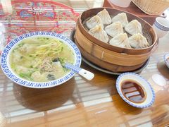 -笑来喜馄饨小笼工坊店(湖滨街店)