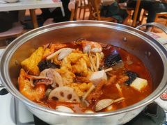 -松哥油焖大虾.小龙虾.黑鸭煲(海岸城店)