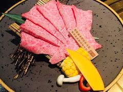 -山川小町·极番烧肉(新地假日广场店)