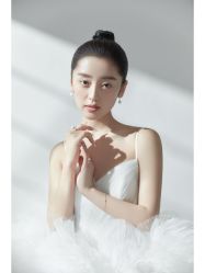 -樱花婚纱摄影