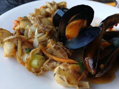 -东方红海鲜百汇(国际大厦店)