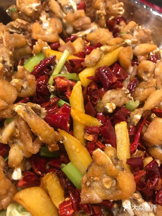馋嘴蛙火锅干锅牛蛙图片
