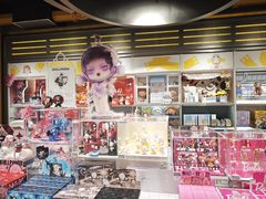 -泡泡玛特POPMART(上海环球港店)