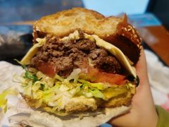 -The Habit Burger Grill 哈比特汉堡(复兴soho店)