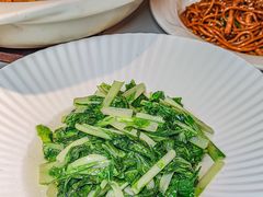-滩外滩·本帮江浙菜(新天地店)
