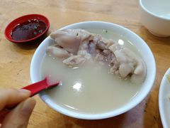 -雷祖芳老妈蹄花店
