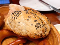 -Brotzeit博璨德国啤酒餐厅(亮马桥官舍店)