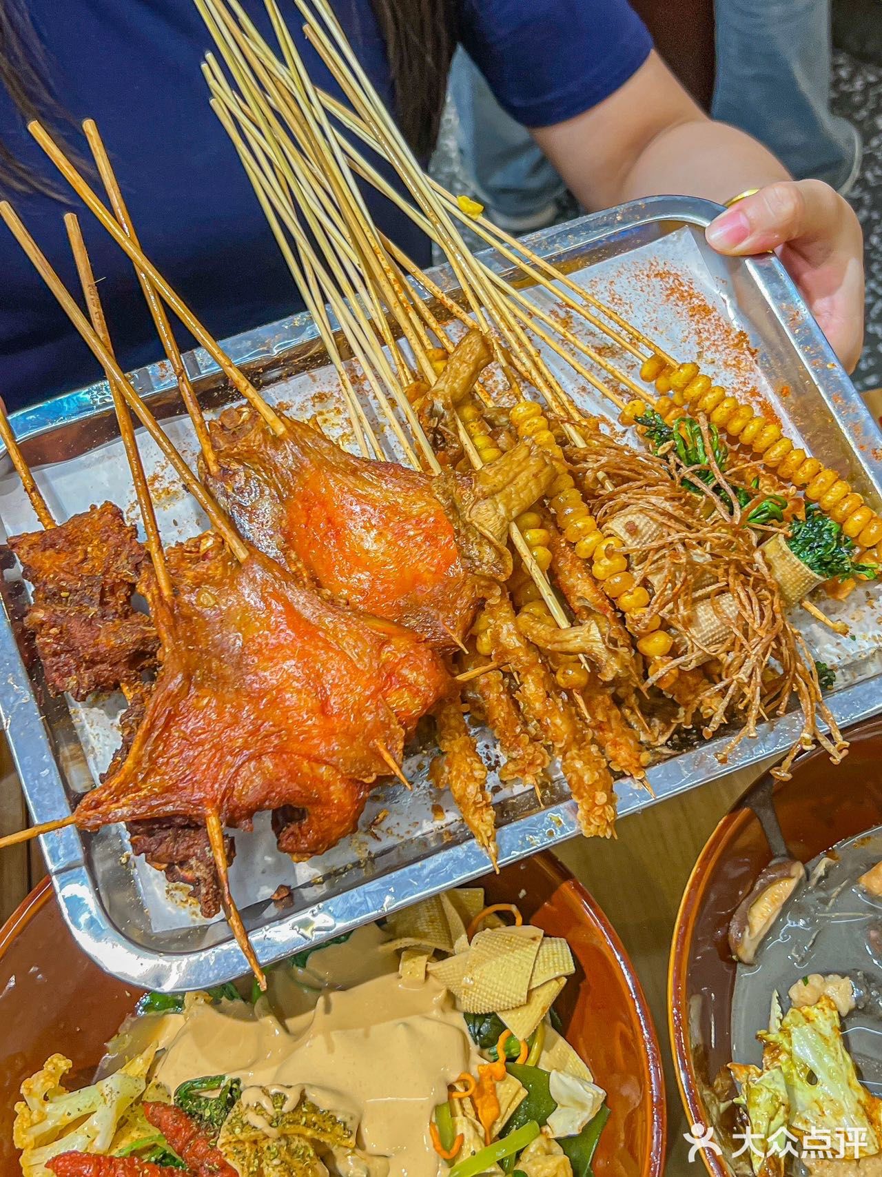 被泥石流黏糊！香迷糊了🍲