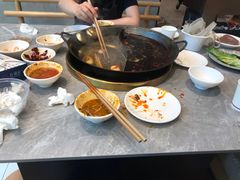 -八一路好吃街(雨田商务大厦店)