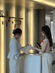 -爱漾皮肤管理中心