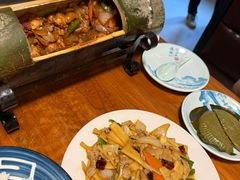 -老街坊餐吧