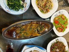 -缘来聚·徽菜名店(黄山宏村店)