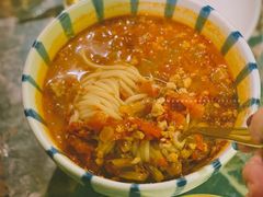 小锅米线-浩海火燒雲傣家菜(静安芮欧店)