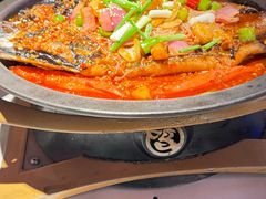 -鸣记脆皮烤鱼·海鲜烤鱼(三八广场店)