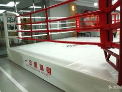-一公里健身(龙湖紫都城店)