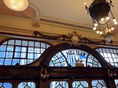 -Majestic Café