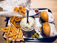 -The Habit Burger Grill 哈比特汉堡(复兴soho店)