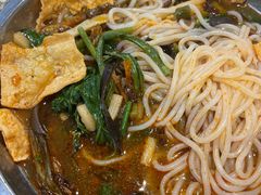 -柳州肥姨妈大骨螺蛳粉(东靖路店)