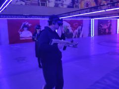-未来战场·大空间VR·轰趴·团建(常营店)