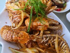 -覃记海鲜美食餐厅