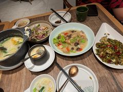 -云海肴云南菜(浦江欢乐颂店)