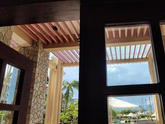 -亚龙湾希尔顿自助餐厅·海鲜·烧烤·沙滩BBQ·现场乐队