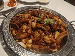 -何师傅美蛙鱼头(汉街店)