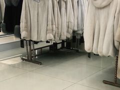 -肃宁华斯国际裘皮城