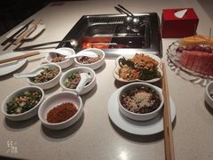 -海底捞火锅鲜切牛肉主题店(长寿路店)