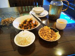 -徽韵人家·传承正宗徽菜(牡丹园店)