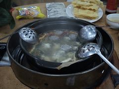 -濠轩阁特色生蚝火锅(水湾路店)