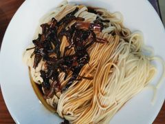 开洋葱油拌面-饭香情