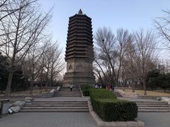-玲珑塔公园