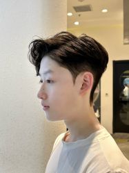 -BULB STUDIO 巴柏明星发型工作室