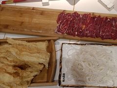 -牛人日志·鲜牛肉骨汤火锅(万科里瑧店)