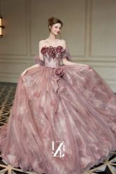 -Renee芮亦婚纱(原丽莎)