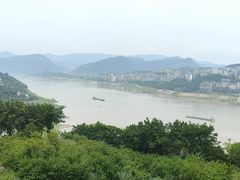 -三峡梯城