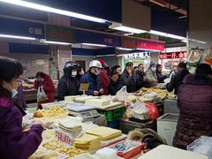 -兰陵农贸市场(新世界花苑店)