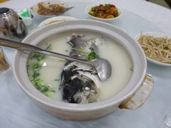 -天乐农家鱼头王(天目湖店)