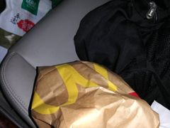 -麦当劳(金山红星美凯龙DT店)