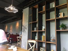-童年小筑餐厅(申花路店)