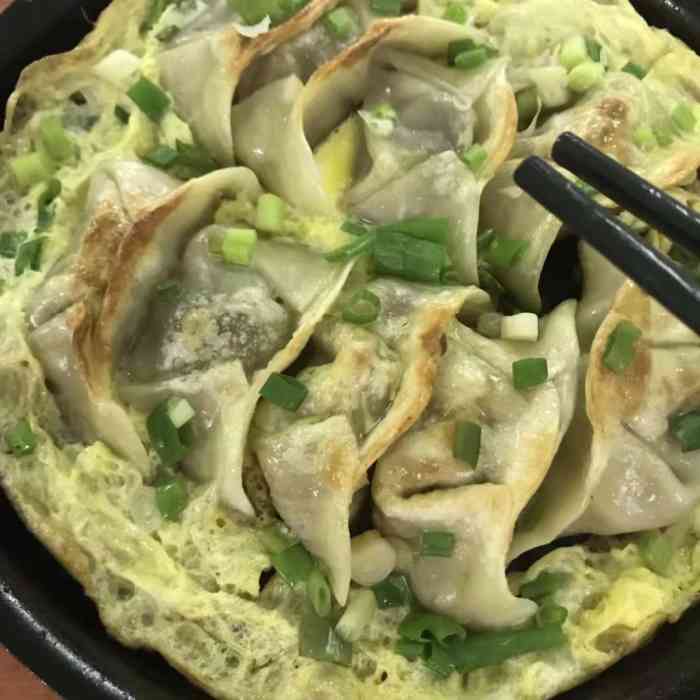 阿静餐厅-"很大众的小店.一家人在做的,老板和爷爷都.