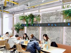 大堂-老乡鸡(上海白玉兰广场店)